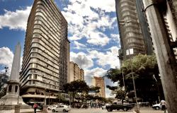 Praça Sete durante o dia