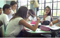 Alunos de escola municipal da região de Venda Nova ganham medalhas em Olimpíada Internacional de Matemática.