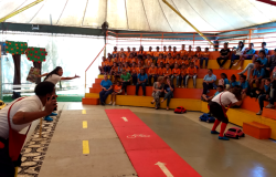 Alunos da Rede Municipal em visita ao Circo Transitando Legal, da BHTrans.
